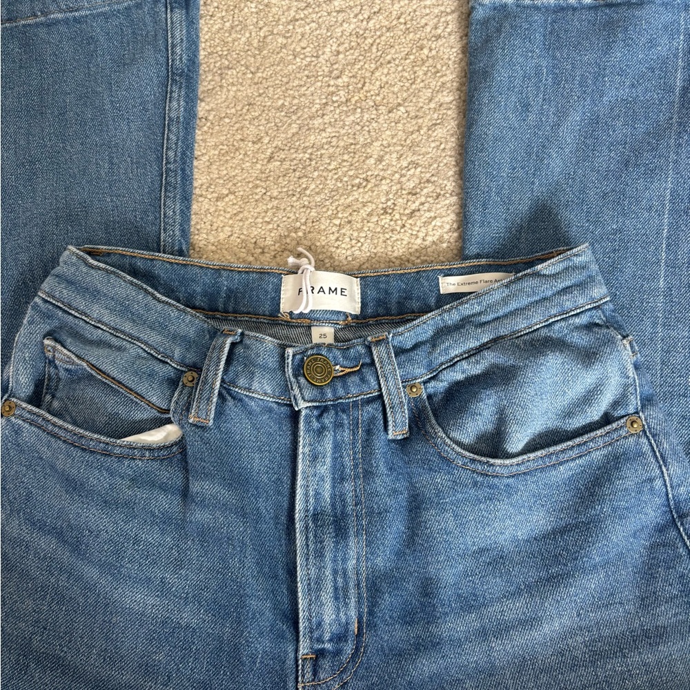 Frame flare jeans